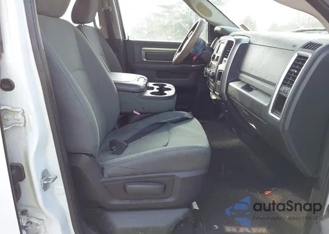 2015 Ram 1500 Slt z USA, uszkodzony, nr VIN 1C6RR6GG2FS646017